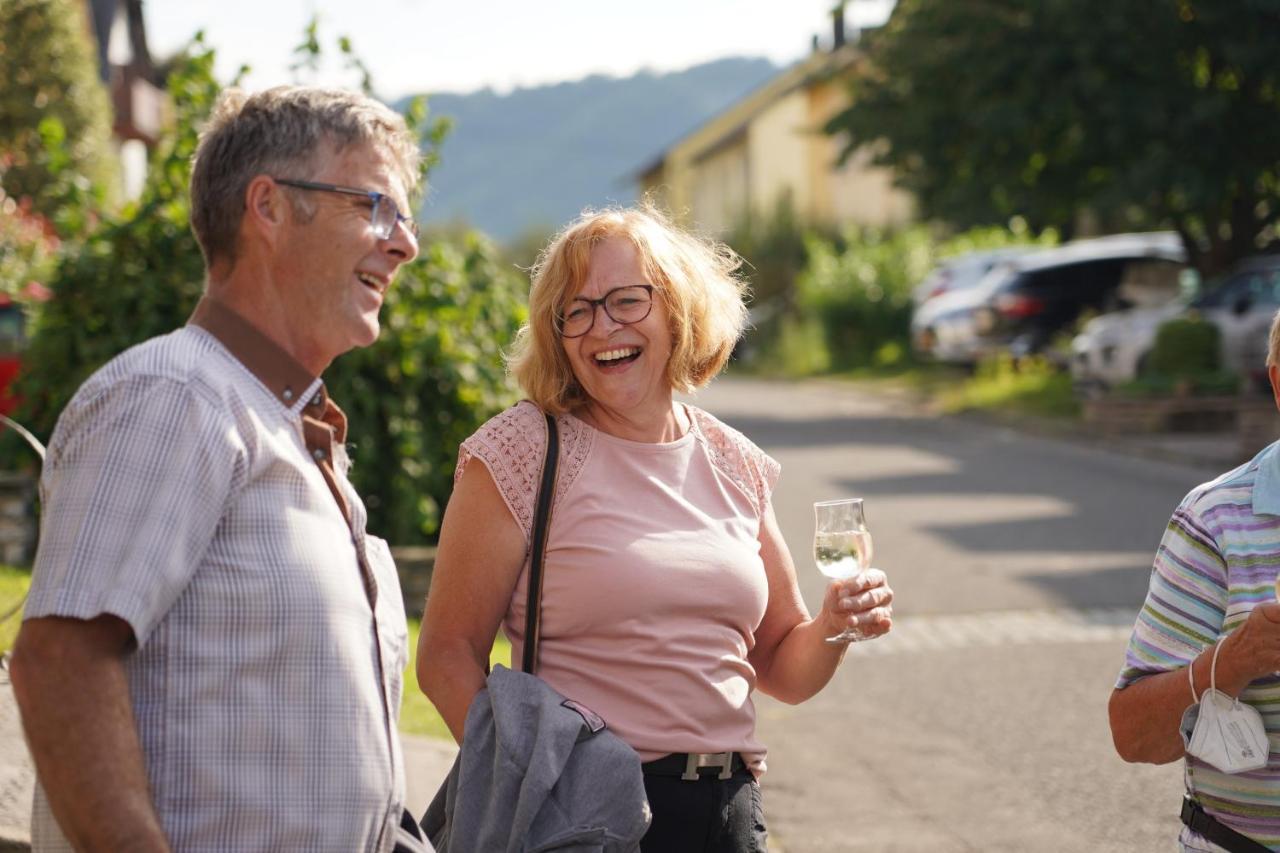 Ferienweingut Hirschen Schulstrasse Bed & Breakfast Burg  Exterior photo
