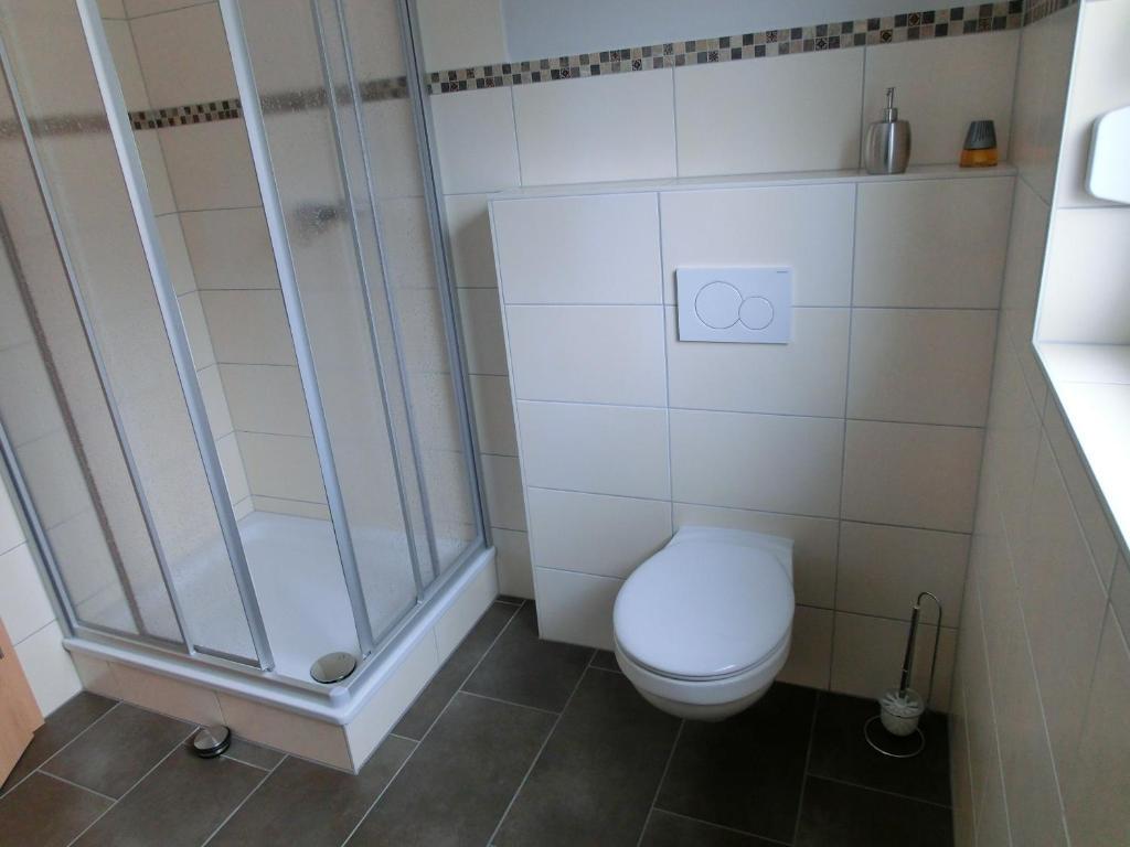 Ferienweingut Hirschen Schulstrasse Bed & Breakfast Burg  Room photo